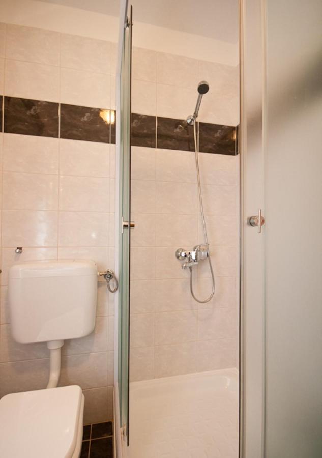 Apartments Bozo バスカ エクステリア 写真