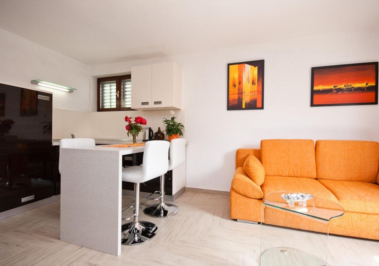 Apartments Bozo バスカ エクステリア 写真